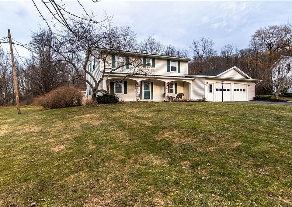 1st image of 10 Valley Green Cir