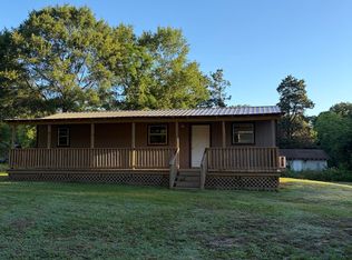 111 Hughes St, Daingerfield, TX 75638