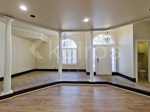 4th image of 6807 Lost Canyon Dr