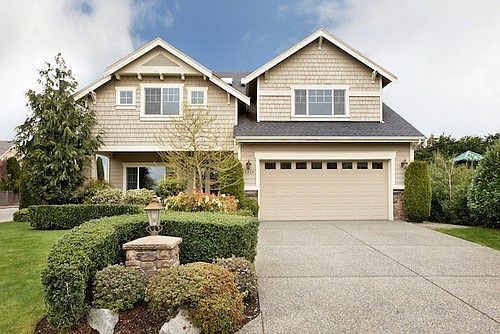 1st image of 13210 NE 137th Ct