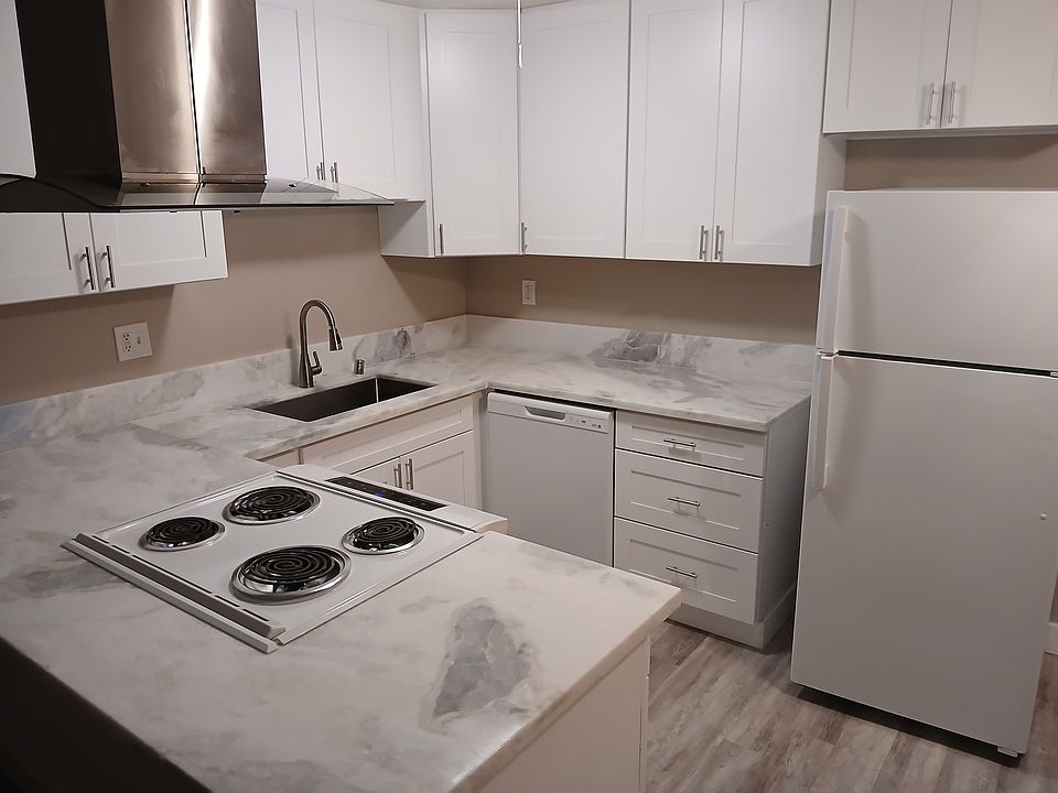 All new beautiful stone granite countertops_ stainless steel range flue_ full sized appliances_ dishwasher, refrigerator, electric range, new extra -large, extra deep sink_ luxury soft close cabinetry. Schedule a tour today! Available now at only $1,825.