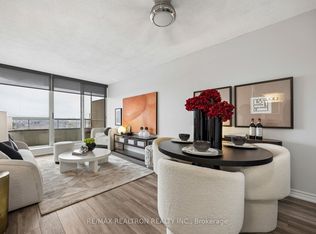 3 Greystone Walk Dr #1033, Toronto, ON M1K 5J4