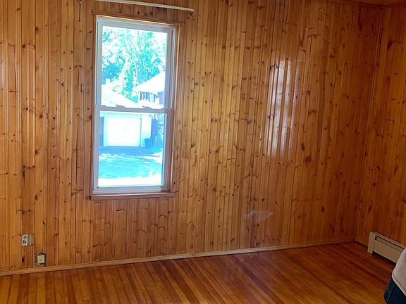 2nd image of 39 Holmes Ave Fl 1