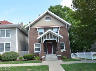 404 E Monroe St APT 1, Bloomington, IL 61701