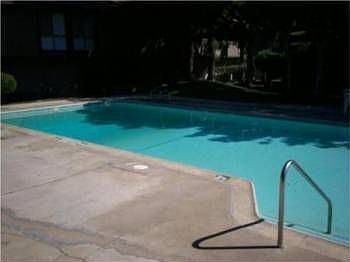 2nd image of 820 Coriander Dr Unit E