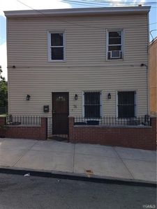 76 Orchard St, Yonkers, NY, 10703