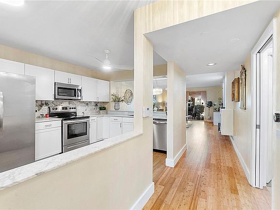 2nd image of 9525 Weldon Circle #H116