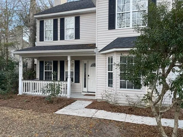 3 bed, 2.5 bath, 1550 sqft, $3,500 — Photo 2