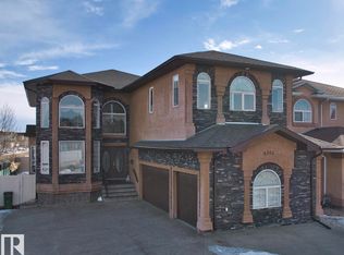 9203 160th Ave NW, Edmonton, AB