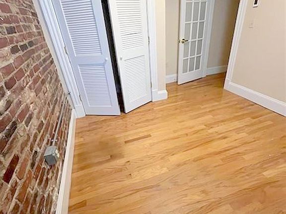 3rd image of 886 Massachusetts Ave #117