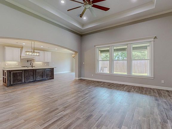 5th image of 8360 Chappell Hill Dr