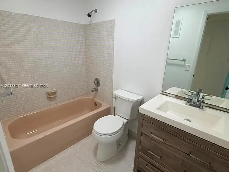 9499 W McNab Rd #208 — Photo 5