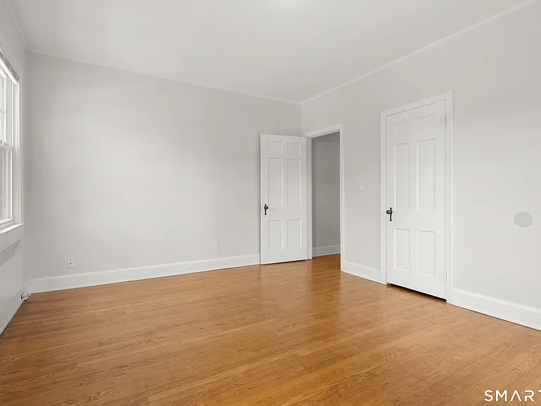 6 Highland St #B2 — Photo 32