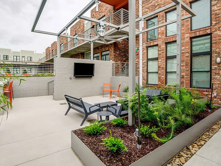 2100 Acklen Flats — Photo 5