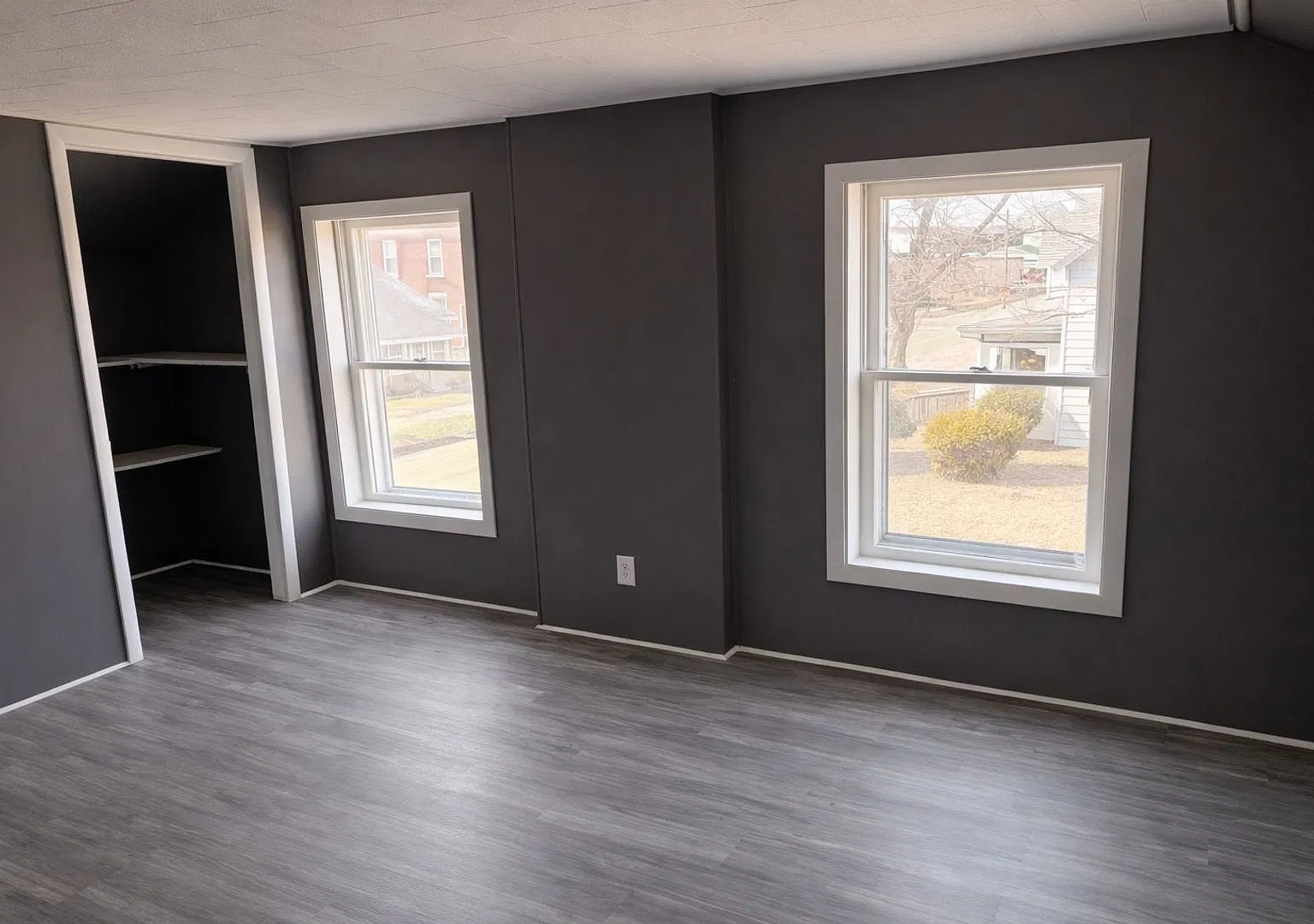Large 3-Bedroom Home with Loft in Fulton! — Photo 3