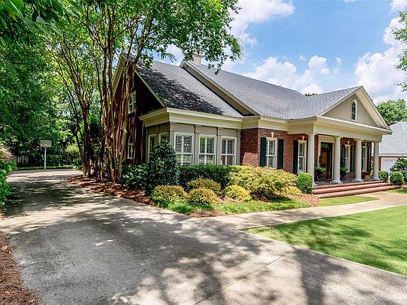 2nd image of 8112 Mossy Oak Dr
