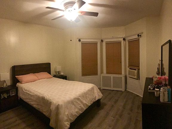 5th image of 178 Archer Ave #1