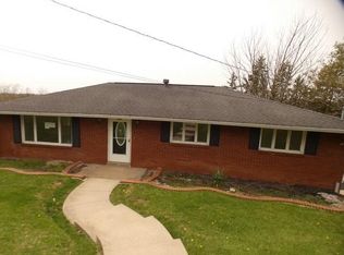 105 McElree Rd, Washington, PA 15301