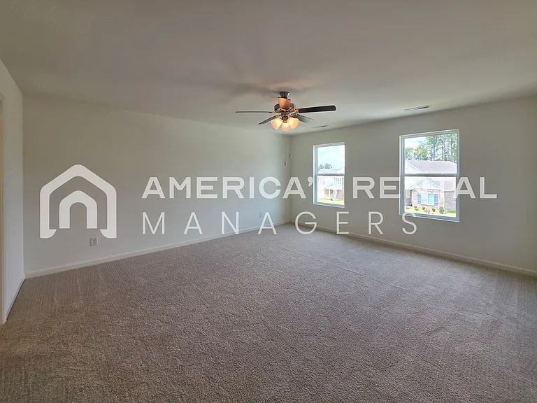 605 Acorn Ct — Photo 54