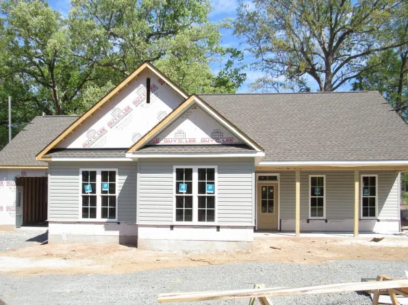 306 S Elm St, Creedmoor, NC 27522