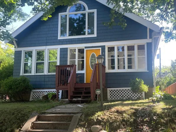 712 Delaware Ave, Saint Paul, MN 55107