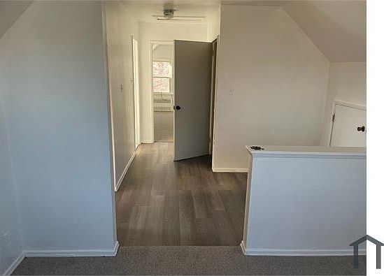 3rd image of 18012 145th Ave Floor 2