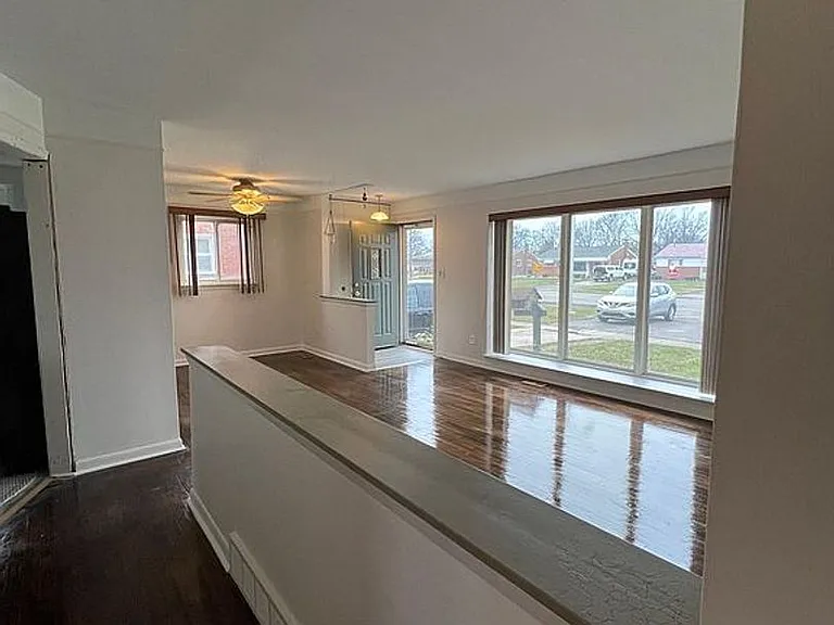 32049 Joy Rd — Photo 4