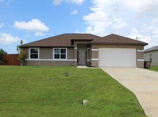 1300 NW 20th Ct, Cape Coral, FL 33993