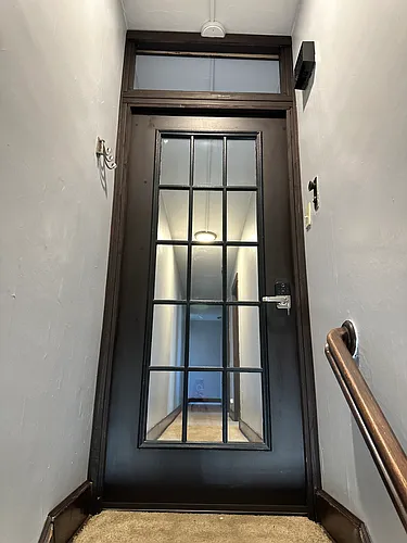 271 Center Ave Photo 1
