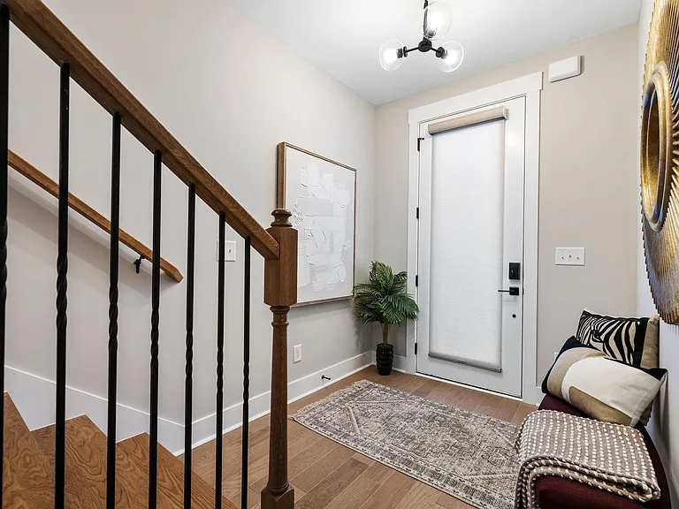 223 Oceola Ave #21 — Photo 9