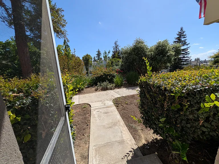 5927 E Creekside Ave #8 — Photo 18