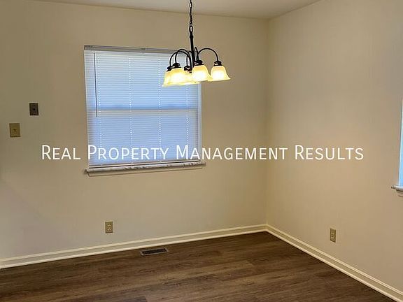 5th image of 2800 Ashwood Ave #B
