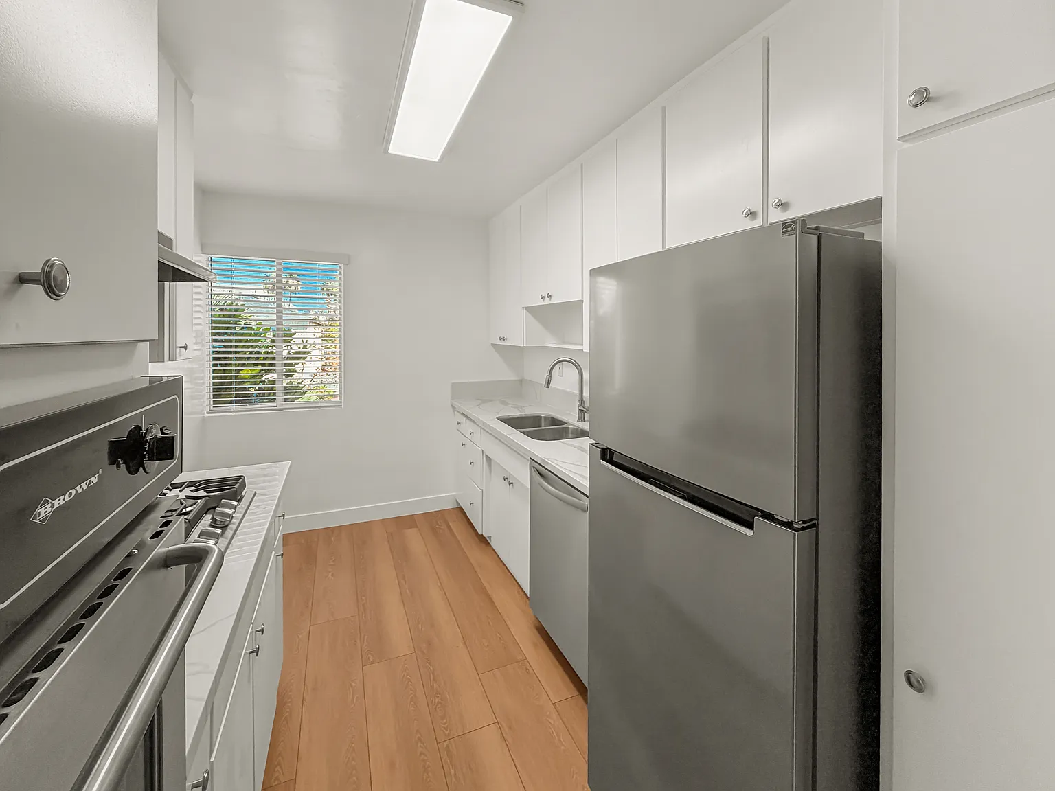 1 bed, 845 sqft, $2,395 — Photo 4
