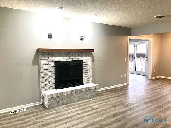 5th image of 1816 Hillstone Dr
