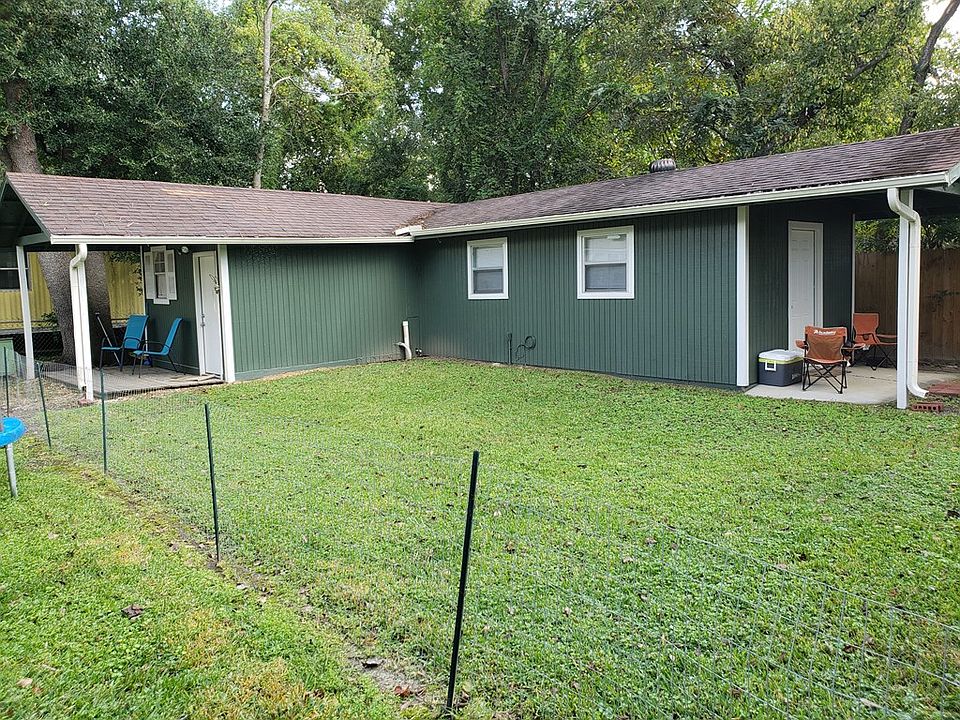 2nd image of 137 9th Ave