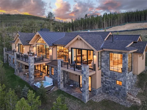 1290 Discovery Hill Dr, Silverthorne, CO 80498