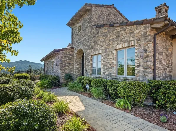 17867 Joyas Ct, Poway, CA 92064