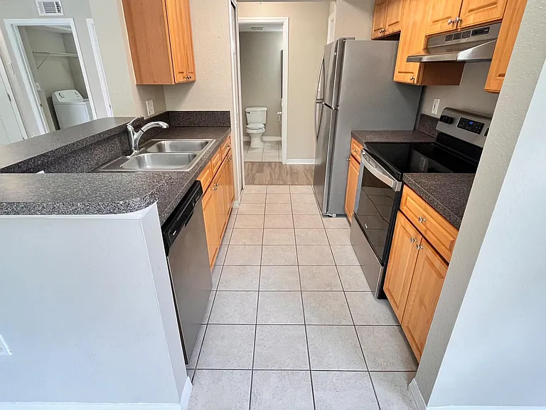 15035 Michelangelo Blvd #202 — Photo 5