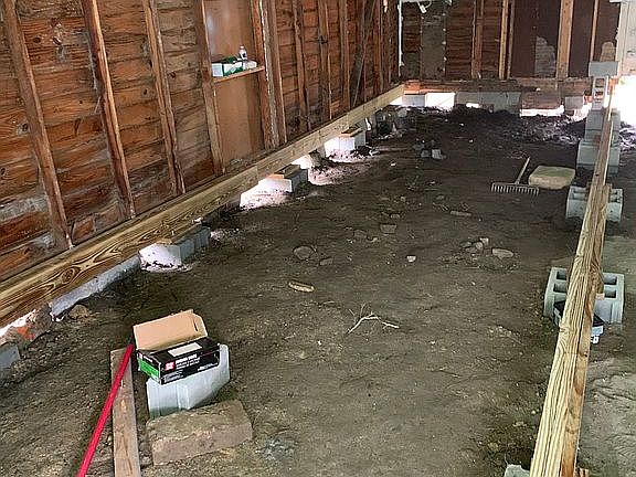 3rd image of 729 Alexander Ave