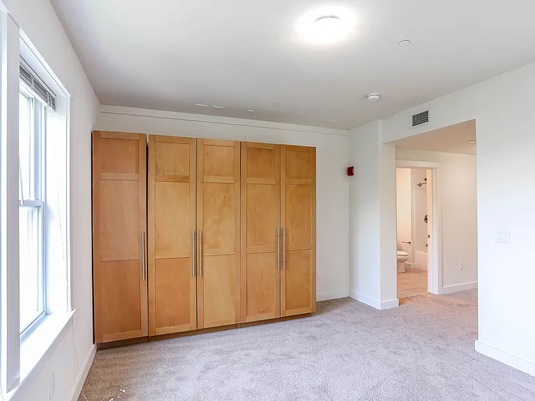 Park87 Apartments — Photo 28