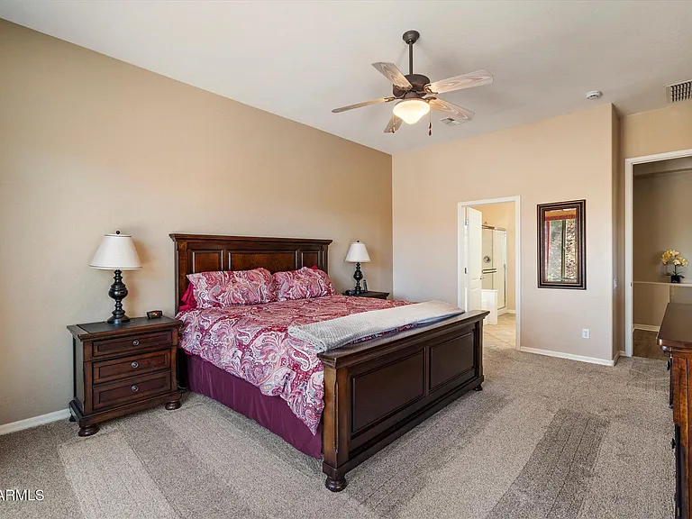743 E Torrey Pines Pl — Photo 20