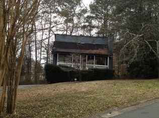 1073 Caprice Dr, Powder Springs, GA 30127