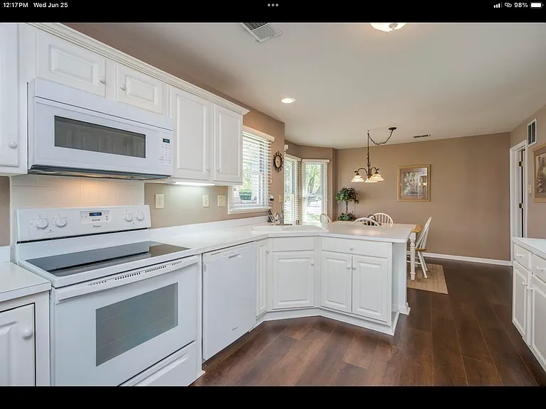 1112 Vinson Ct — Photo 13