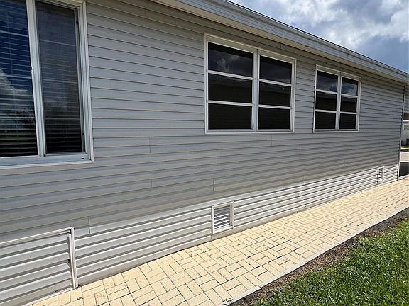 2nd image of 5389 SE 64th Avenue