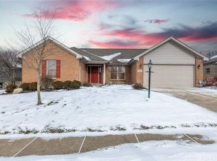 168 Crown Point Mdws, Centerville, OH 45458