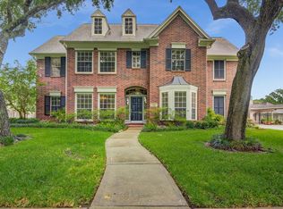 3806 Sand Myrtle Dr, Houston, TX 77059