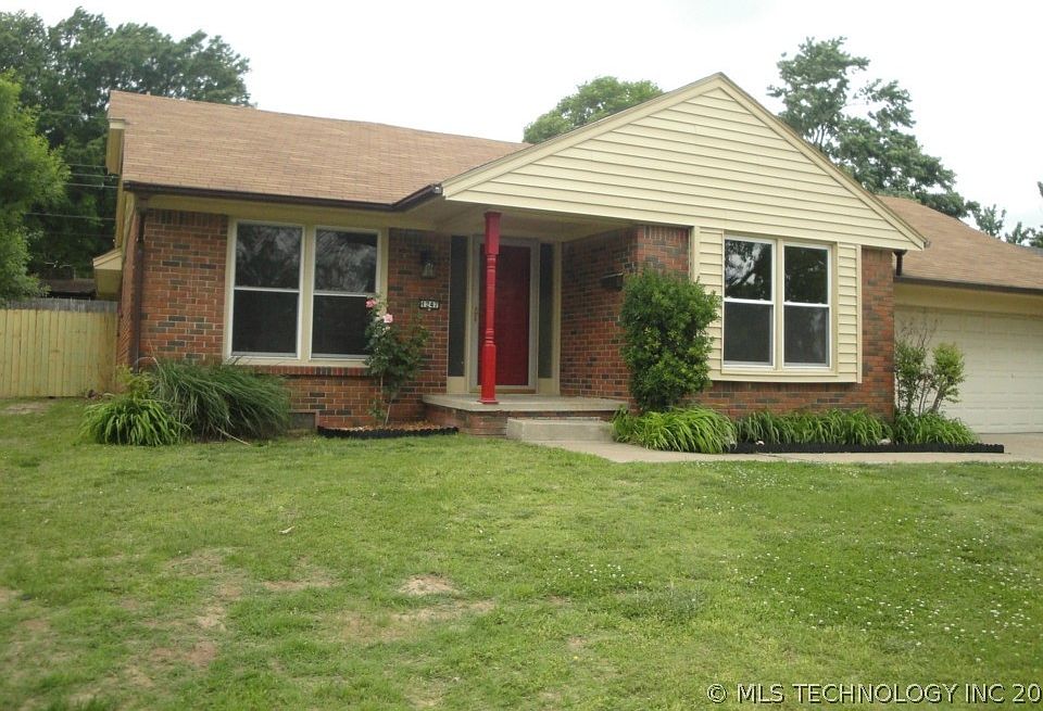 1st image of 1247 Macklyn Ln SE