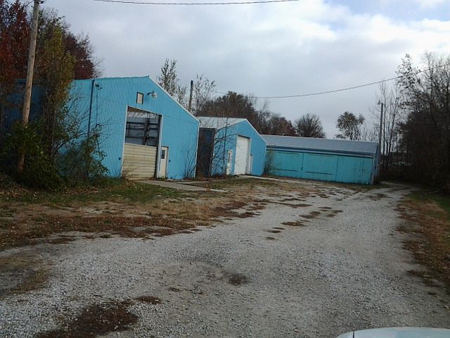 1st image of 200 Lenhart St