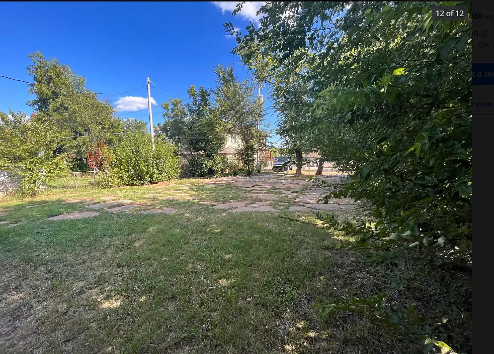 1516 East Madison Street — Photo 2