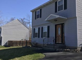 164 New Turnpike Rd, Troy, NY 12182